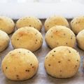 m_k_'s cooksnap of when they made ♡ごはんde♡もっちもちチーズパン.