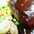 智恵ちゃんのつく恋慕's cooksnap of when they made オーブンで仕上げるジューシーなハンバーグ.