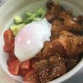 とろりーん's cooksnap of when they made スタミナUP！豚肉アボカドトマトの甘辛丼.