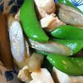 ヨッチこ's cooksnap of when they made 色鮮やか✾スナップエンドウと鶏の簡単炒め.