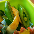のりてぃｓｘ's cooksnap of when they made 弁当に竹輪とスナップえんどうの梅マヨ炒め.