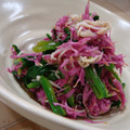 おんかめ's cooksnap of when they made 優雅に・・・菊とほうれん草の和えもの.