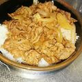 ｓａｎｔｏｍ's cooksnap of when they made すき焼きタレを使った簡単な絶品牛丼.