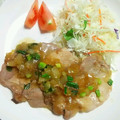 orzママorz's cooksnap of when they made 厚切り豚ロースのしょうが焼き.
