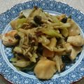 toccot's cooksnap of when they made きょうの大皿風ガリバタチキン.