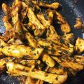 カリカリナッツ's cooksnap of when they made お弁当に♪エリンギのカレーケチャップ炒め.