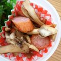 mimioon's cooksnap of when they made まいたけ&ｳｲﾝﾅｰ炒め☆弁当おかずにも.