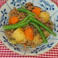 クーちゃんも2525's cooksnap of when they made 新玉ねぎと、新じゃが芋の肉じゃが.