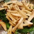 sonomay's cooksnap of when they made エリンギと春菊のサラダ.