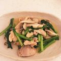 みなぞうさん's cooksnap of when they made 鶏胸肉と小松菜としめじのシンプル塩炒め.