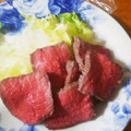 Sakaitarou's cooksnap of when they made 簡単炊飯器で和風ローストビーフ.