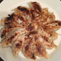 えびちゃん♪♪'s cooksnap of when they made 黄金色の青じそ餃子.