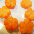 にこにこくうたん's cooksnap of when they made ＊人参の飾り切り＊全行程写真付き.