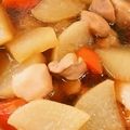 あまなころころ's cooksnap of when they made 鳥ももと大根の煮物.