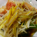 つっちーという人's cooksnap of when they made たっぷりもやしと白身魚の中華蒸し.