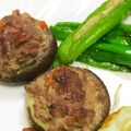 sakra5's cooksnap of when they made 焦がし醤油で！チーズinしいたけの肉詰め.