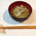 violets's cooksnap of when they made もやしと舞茸の味噌汁.