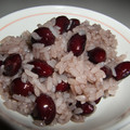 あやめとゆうま's cooksnap of when they made おせちの残りで　黒豆おこわ.