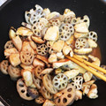 ゆきんこriku's cooksnap of when they made 節約♡やわらかむね肉と蓮根の旨味噌炒め.