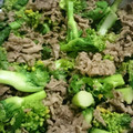 料理作造's cooksnap of when they made 菜の花と牛肉の炒め.