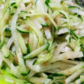 いちごゆゆゆ's cooksnap of when they made 余った野菜で簡単☆キュウリと大根の和え物.