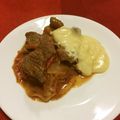 白まぐ's cooksnap of when they made 牛とトマトのアメリカンチーズソース煮込み.