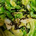 aroma＊'s cooksnap of when they made 5分で小鉢☆キャベツと昆布の和え物.