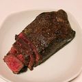 えりなのだ's cooksnap of when they made フライパン1つ！簡単コク旨ローストビーフ.