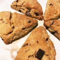 yukonars's cooksnap of when they made HMと強力粉でザクザク簡単チョコスコーン.