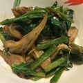 ともっちQQ's cooksnap of when they made ほうれん草と舞茸のオイスター炒め.