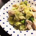 しゅうゆうけいはる母's cooksnap of when they made 塩麹で鶏むね肉やわらか〜♪ ガリバタ炒め.