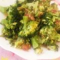 」りふ's cooksnap of when they made レンジで簡単！ブロッコリーの梅おかか和え.