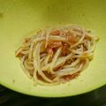くもうつぼ's cooksnap of when they made レンジでできる！もやしの梅かつお和え.