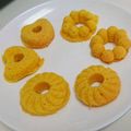 しょみ一's cooksnap of when they made 【幼児おやつ】きな粉と人参の蒸しパン.