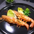 putimiko's cooksnap of when they made エビのハーブワイン蒸し.