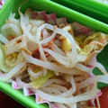食いしん坊山ガール's cooksnap of when they made 簡単もう一品！もやしの梅肉和え.