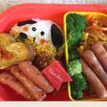 miriann's cooksnap of when they made ♡キャラ弁 簡単 スヌーピーPart2♡.