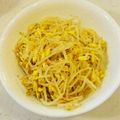 ☆ゆらは☆'s cooksnap of when they made 【簡単】もやしのナムル☆美味しい技あり.