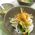 solapapa's cooksnap of when they made 新玉ねぎと菜の花・新牛蒡の春サラダ.