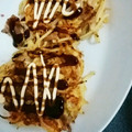 バーティミアス's cooksnap of when they made 簡単★もやしと焼きそばのお好み焼き.
