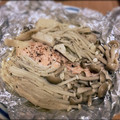 Tharu521's cooksnap of when they made ハーブ塩で簡単★秋鮭ときのこのホイル焼き.