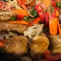 todachima's cooksnap of when they made 野菜たっぷり♪蓮根と豚肉の彩り甘酢炒め.