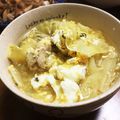 YUKIKI☆'s cooksnap of when they made 鶏肉とキャベツとネギの中華風玉子スープ.