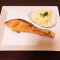 ❁Abake❁'s cooksnap of when they made ♡簡単♡鮭のムニエル タルタルソース.