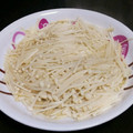 5匹のぶた's cooksnap of when they made レンジ簡単♪えのきのポンバタ♪切って3分.
