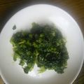 クック1009's cooksnap of when they made 茎レタスの葉っぱの炒めもの.