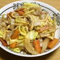 ぁけび's cooksnap of when they made 焼きうどん☆ランチにも.