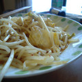 Ｋazu's cooksnap of when they made もやしのオイマヨ☆キムチ.