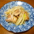 メタボⅢ's cooksnap of when they made もやしと鶏肉の塩炒め.