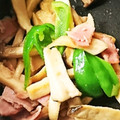 かずぷぅ's cooksnap of when they made 簡単　豚肉　ピーマン　エリンギの　炒め物.